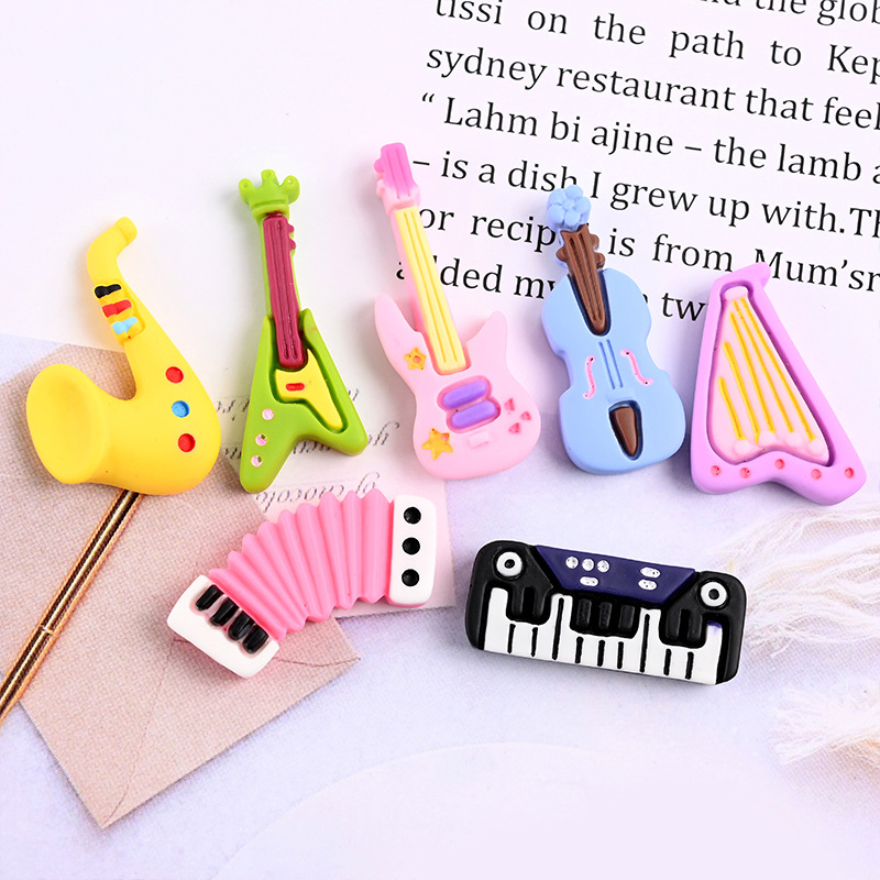10pcs Cartoon Kawaii Resin Min - đánh giá và giá Musical Instrument Jewelry