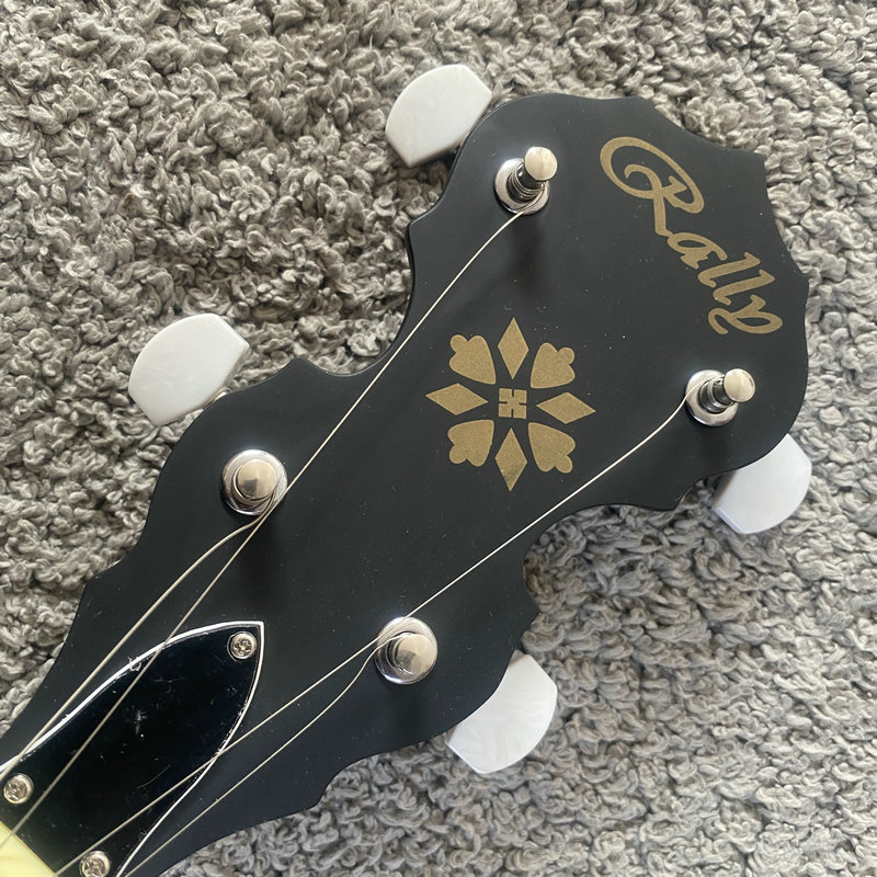 J065 RALLY 5-String Banjo, Kor - đánh giá và giá Banjo 5 String Open