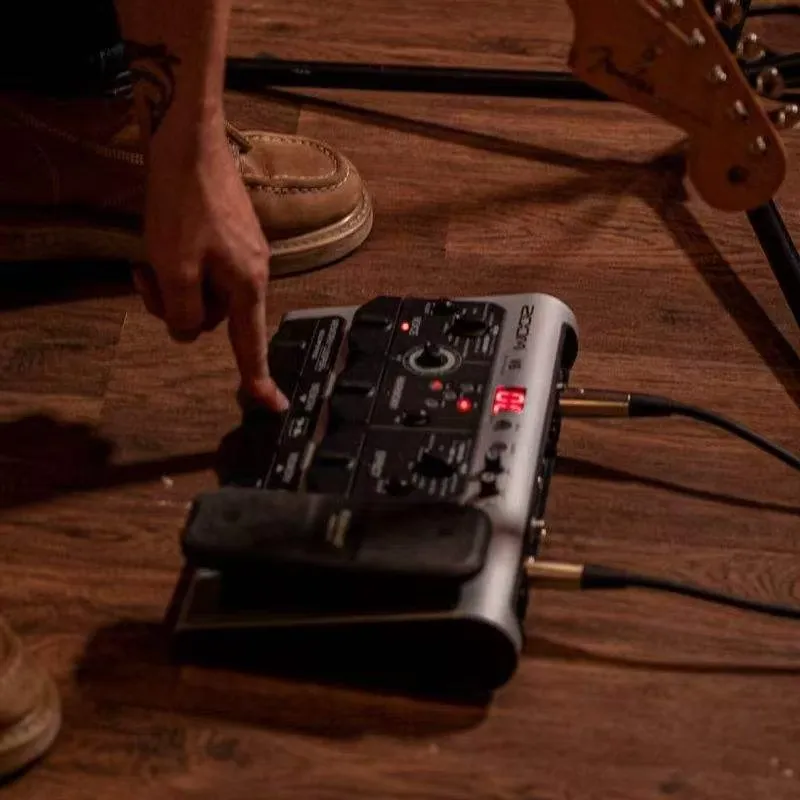 ZOOM V6/V3 Live Performance Ha - đánh giá và giá Musical Instrument Harmony